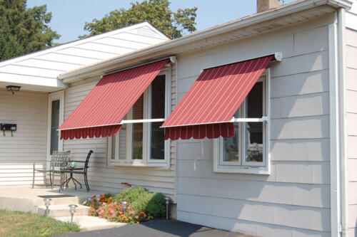 CottageWindowAwning1